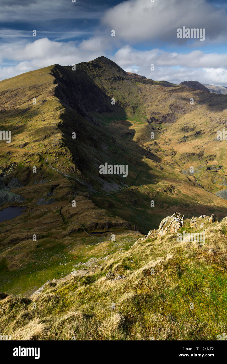 Snowdon und Y Lliwedd von Yr Aran, Snowdonia-Nationalpark, Wales Stockfoto