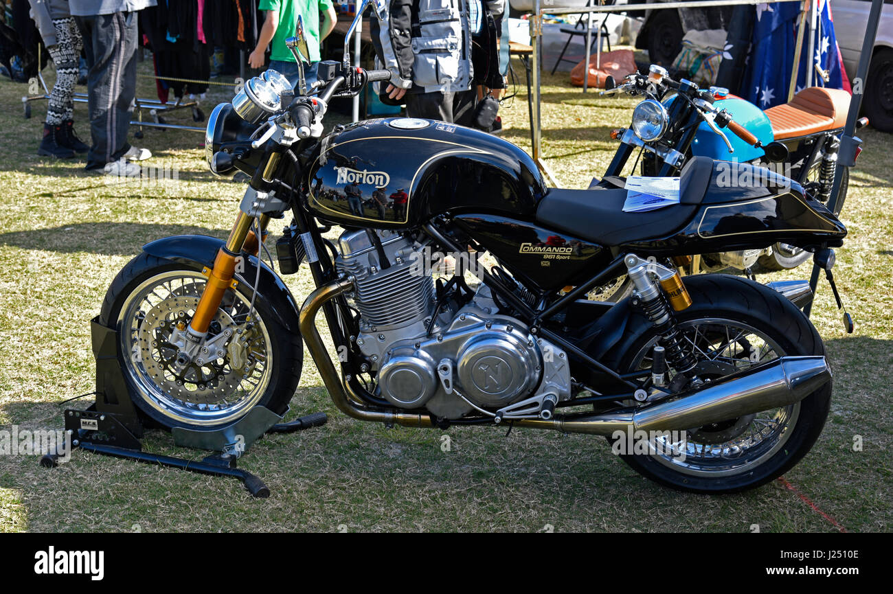 Norton Commando 961 sport Motorrad auf den alten Norton Commando basierend Stockfoto