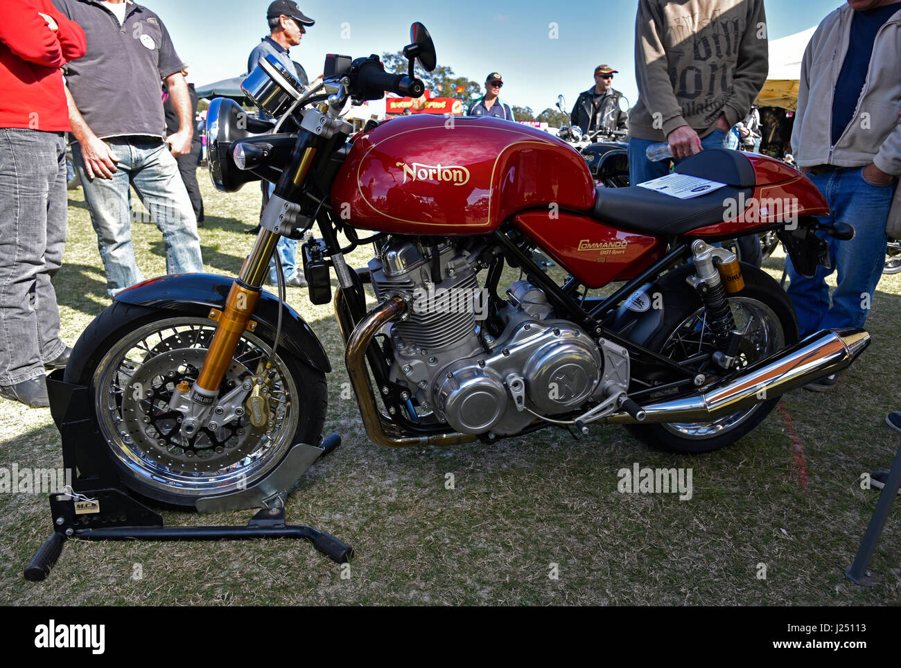 Norton Commando 961 sport Motorrad auf den alten Norton Commando basierend Stockfoto