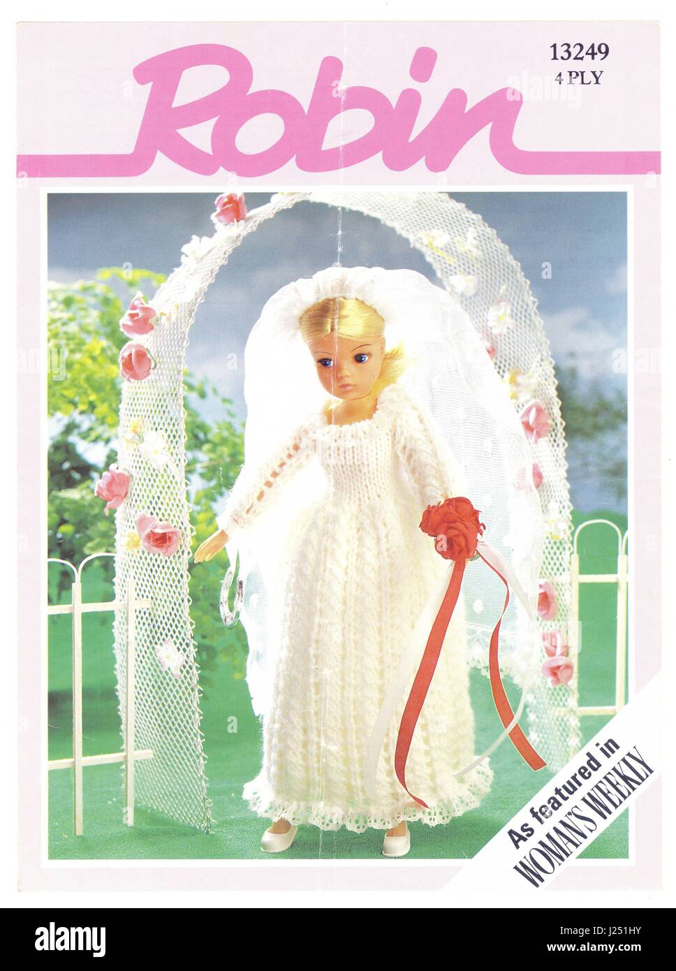 Retro 1970s Sindy's Hochzeitskleid Strickmuster von Robin Wools Ltd, England, U.K. Stockfoto