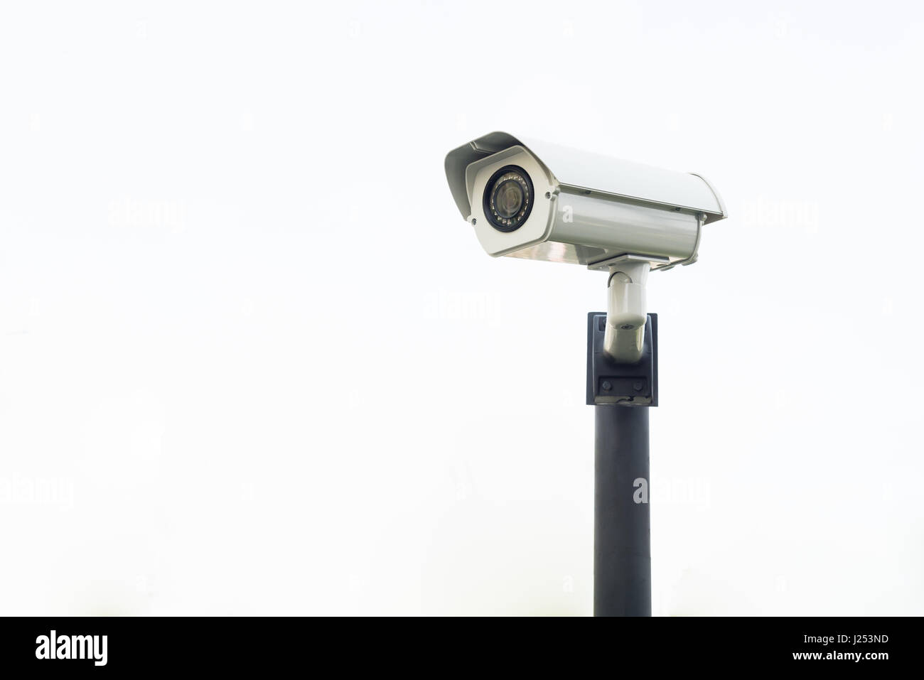 Überwachungskamera, isoliert auf weißem Hintergrund Stockfoto