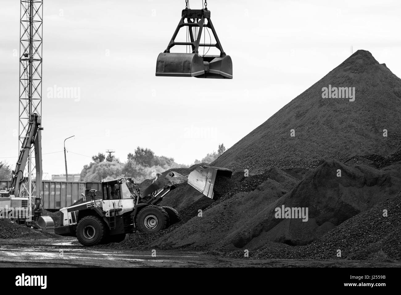 Arbeiten Sie im Hafen Kohle Umschlagterminal. Stockfoto
