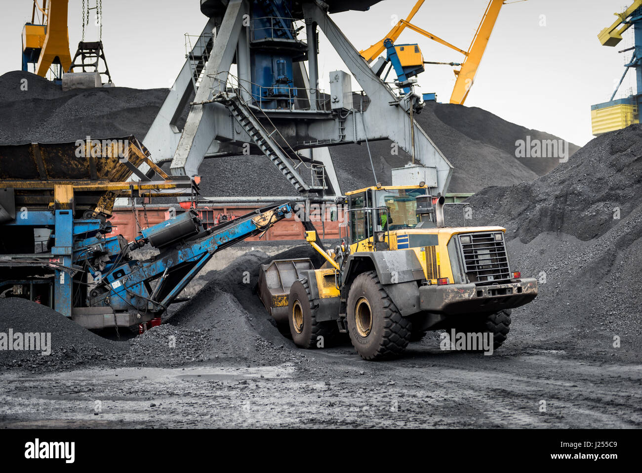 Arbeiten Sie in Kohle Hafenumschlag terminal. Stockfoto