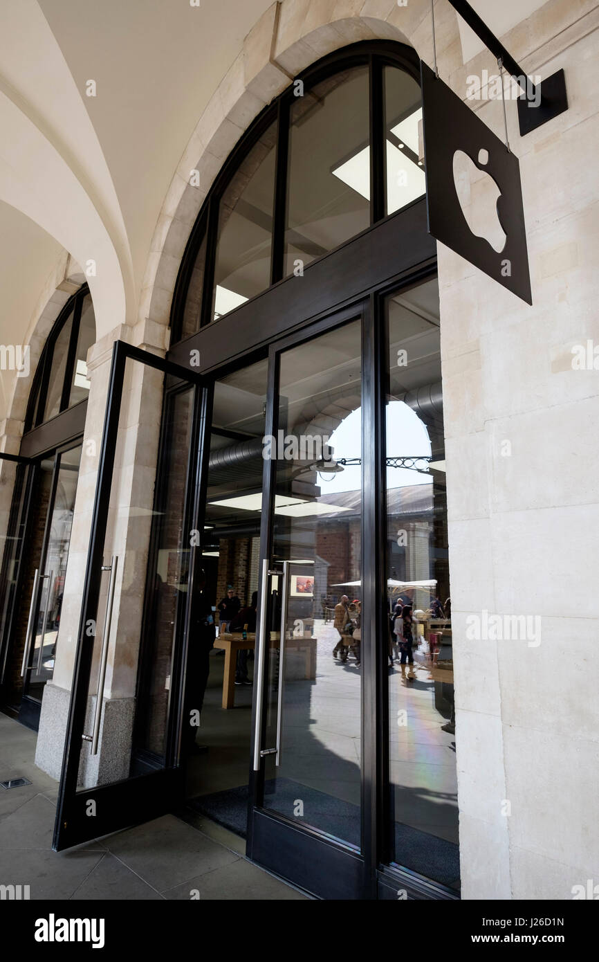 Apple Store In Covent Garden London England Uk Europa