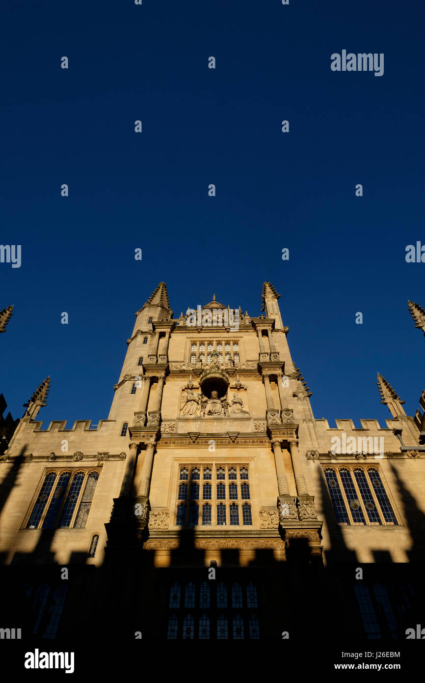 Turm von fünf Bestellungen in der Bodleian Library, Oxford, Oxfordshire, England, Vereinigtes Königreich Stockfoto