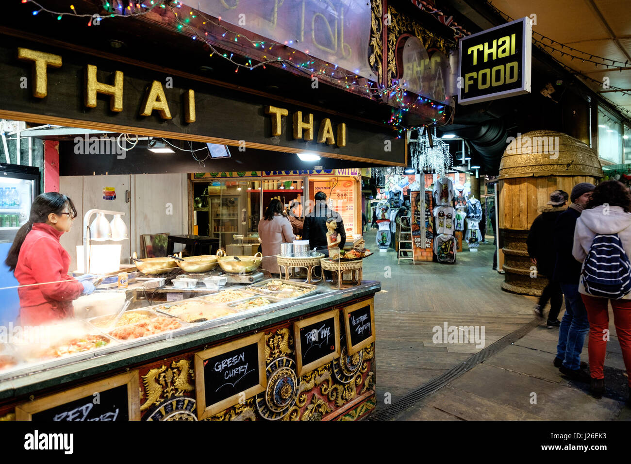 Thai Food Restaurant in Camden Market, London, England, UK, Europa Stockfoto