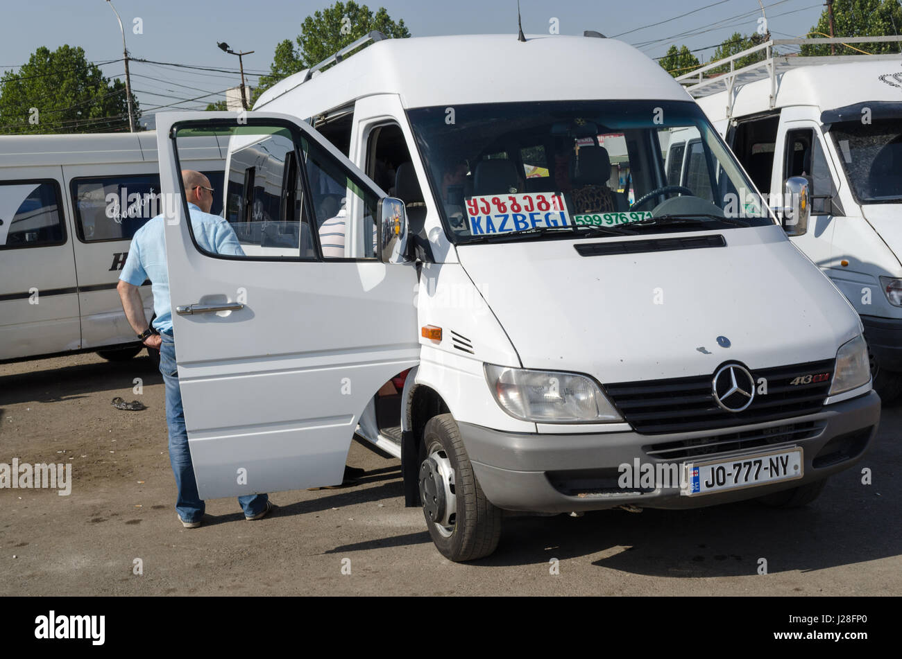 Georgien, Tbilisi, Richtung, Marschrutkaplatz Transitgüter, Richtung, Kasbegi Stockfoto