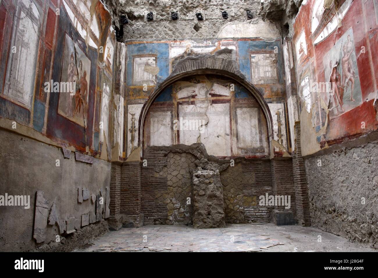 Fresko Fresken an den Wänden des College of The Augustales Herculaneum antike römische Stadt von vulkanischen fließt in 79AD Ercolana Campania Italien zerstört Stockfoto