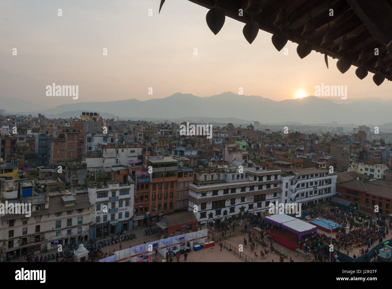 Zentralregion, Kathmandu, Nepal, Sonnenuntergang von Basantapur Tower am Durbar Square in Kathmandu Stockfoto