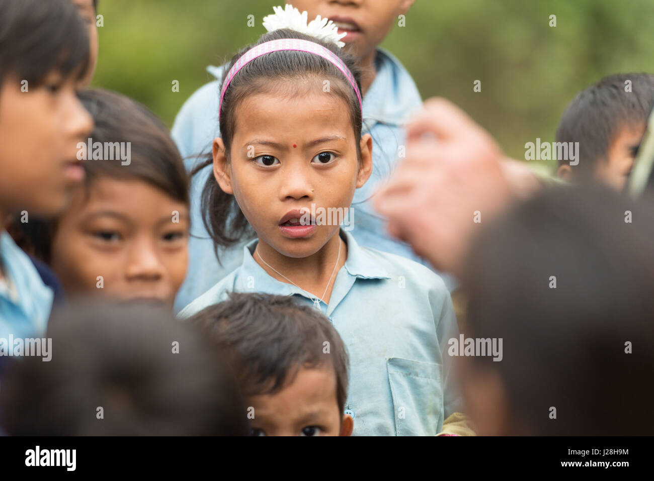 Nepal, Zentralregion, Darechok, Annapurna Circuit - Reise Pokhara, Jhobang nach Kathmandu - Faszination im nepalesischen Kinderaugen Stockfoto