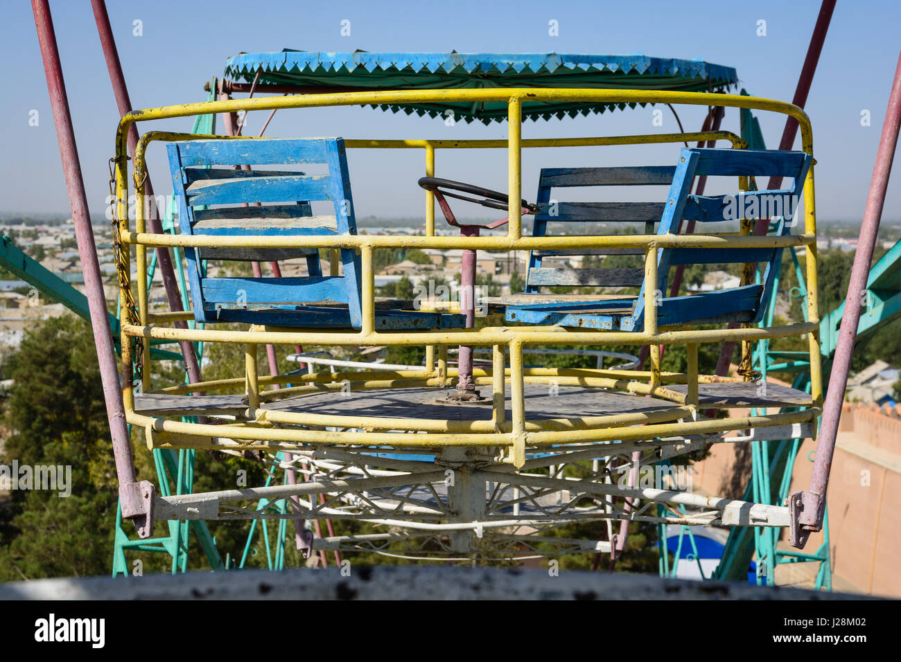 Usbekistan, Qashqadaryo Provinz, Shahrisabz, Ferris wheel in Sharqzab, es ist der Geburtsort von Timur Lenk. UNESCO-Weltkulturerbe Stockfoto
