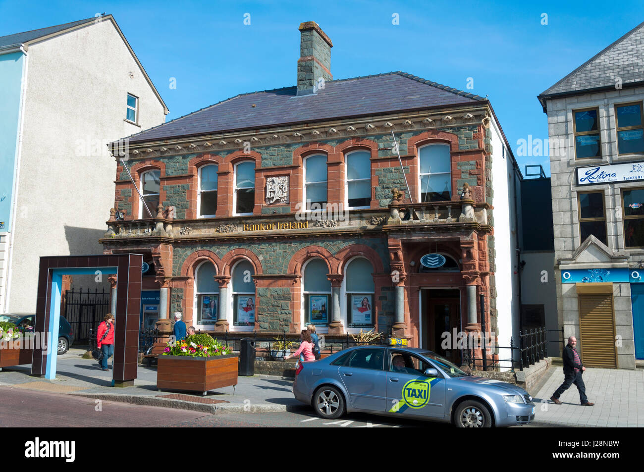 Bank of Ireland Gebäude in Letterkenny, County Donegal, Irland Stockfoto