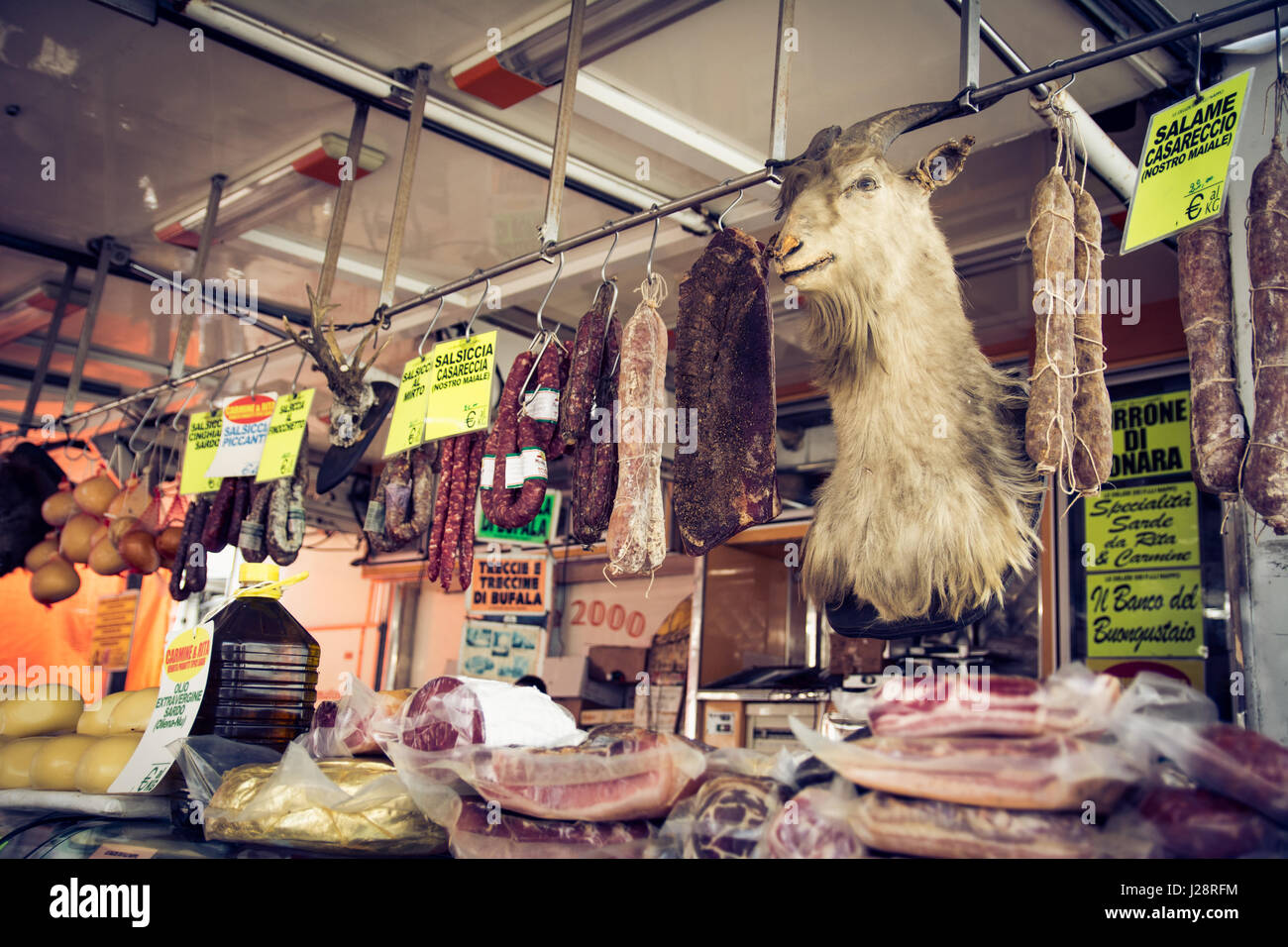 Essen Für Die Arbeit Kalt Italien kalt arbeiten -Fotos und -Bildmaterial in hoher Auflösung – Alamy