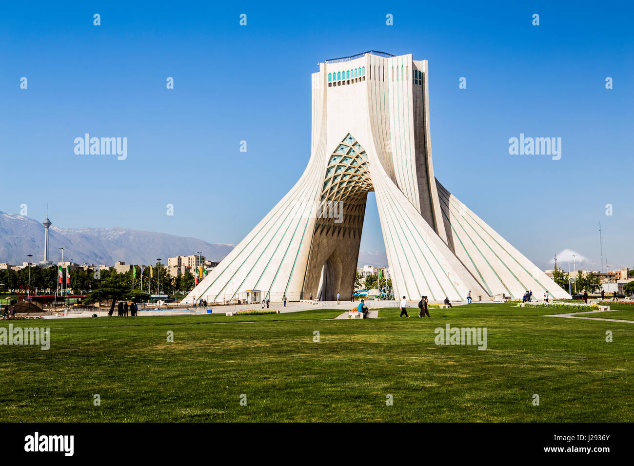 Dies ist Azadi-Turm oder Shahyad Quadrat einen ersten und bekanntesten Symbol von Teheran, IRAN, im Zentrum der Stadt und nahe dem Flughafen Mehrabad, Stockfoto