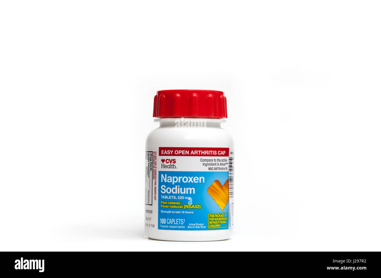 Naproxen-Natrium, eine CVS speichern Marke generische Alternative zum teureren Markennamen Aleve, Flasche mit leicht geöffneten Arthritis Verschluss. Stockfoto