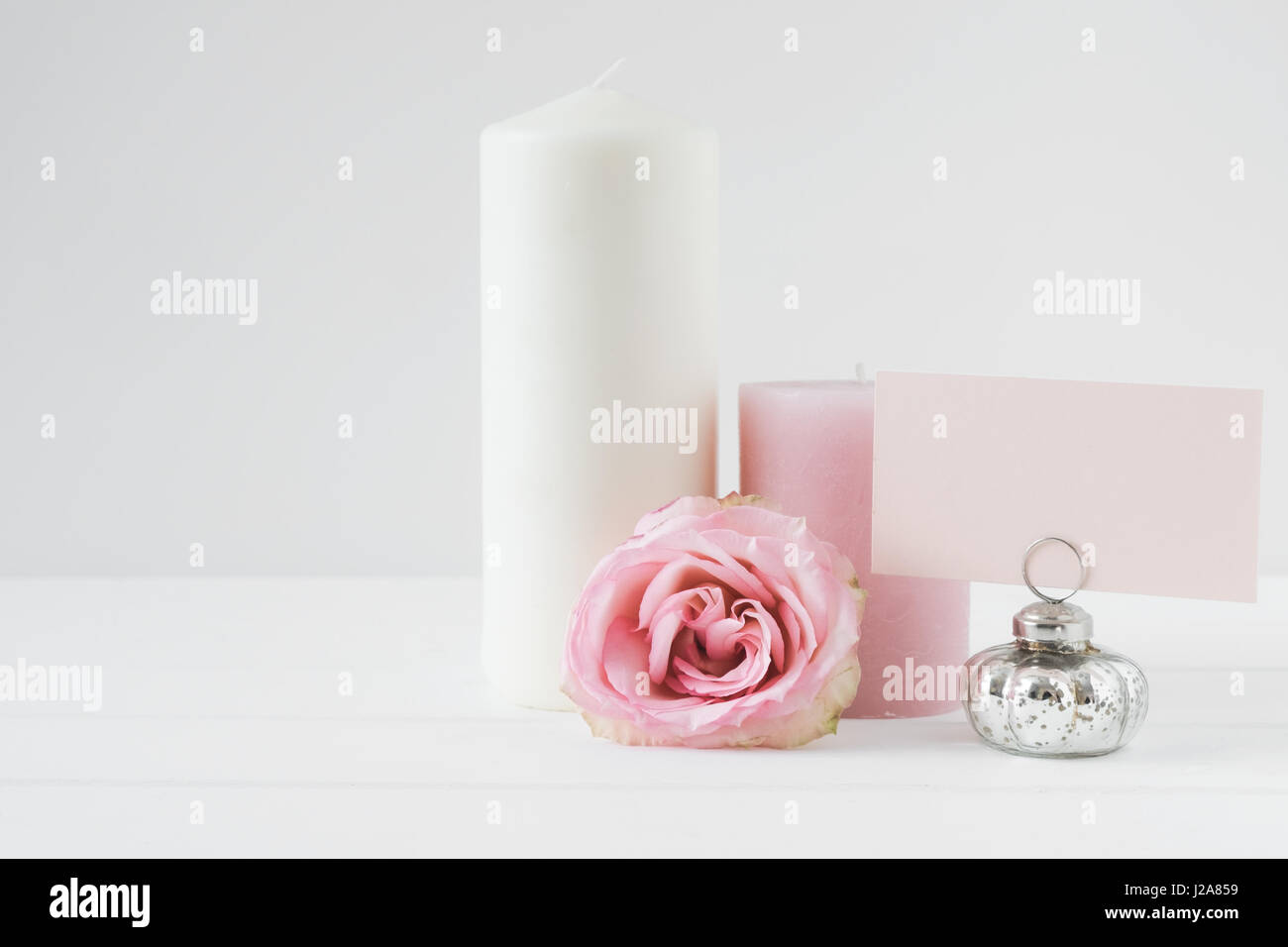 Floral gestalteten Stockfotografie mit weißen kopieren Sie Platz für Ihr eigenes Geschäft Nachricht, Förderung, Schlagzeile, ideal für Blogging und social Media Kampagne Stockfoto