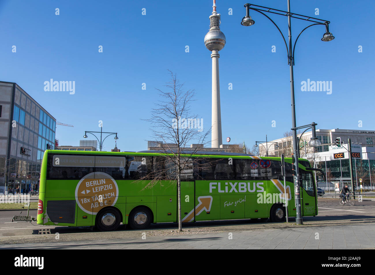 Bushaltestelle der Flixbus Company, eine deutsche Langstrecken Busverbindung durch Deutschland