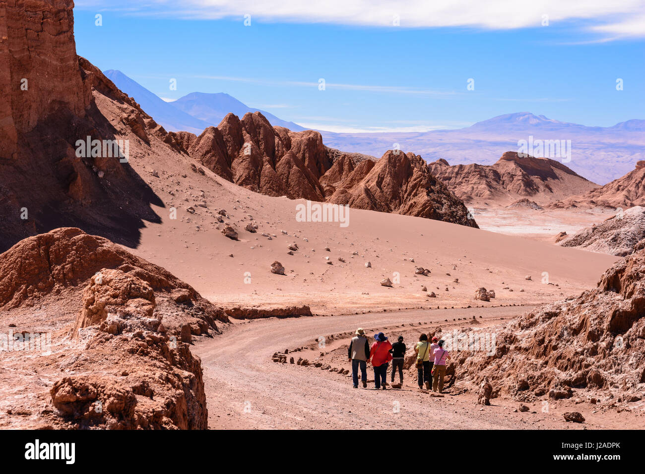 Chile, Región de Antofagasta, Collo, das Wüstental bietet eine perfekte Aussicht auf den 6000 Meter hohen Anden Alpenhauptkamm Stockfoto