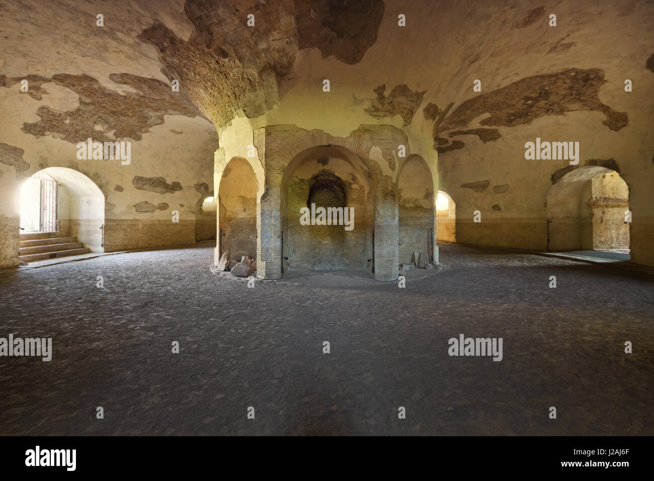 Mausoleum des Romulus - Zirkus von Maxentius Stockfoto