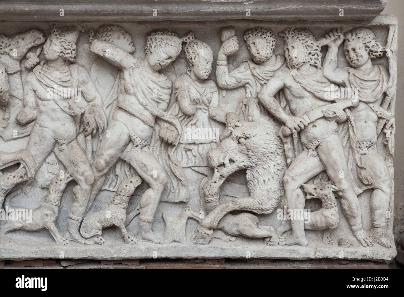 Meleagros Calydonian Eber erschlagen. Römischer Marmor-Sarkophag Wagen vom 3. Jahrhundert n. Chr. auf dem Display im Hof der Kathedrale von Salerno in Salerno, Kampanien, Italien. Stockfoto