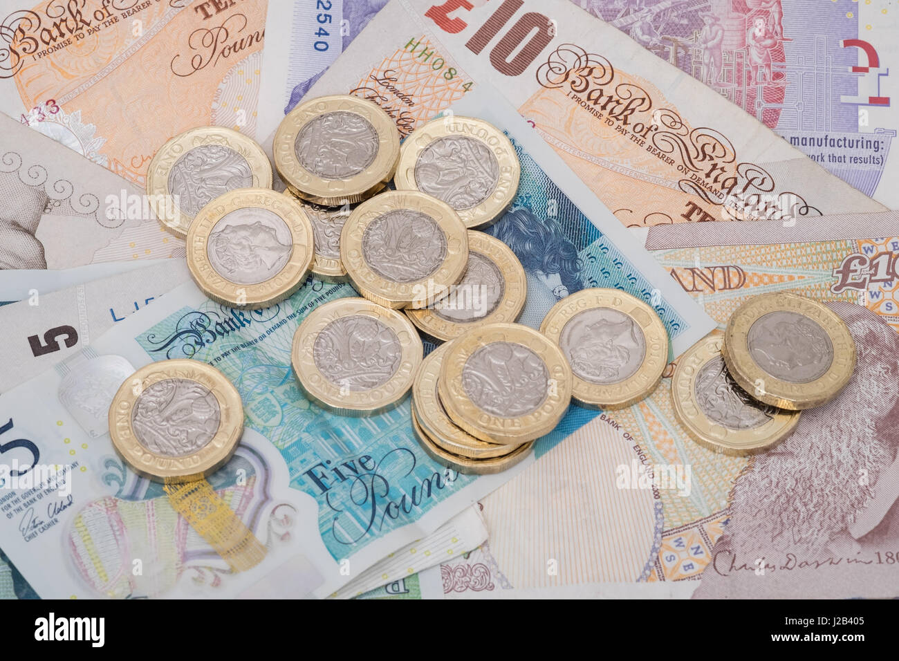 Britisches Geld, Münzen und Banknoten Stockfoto