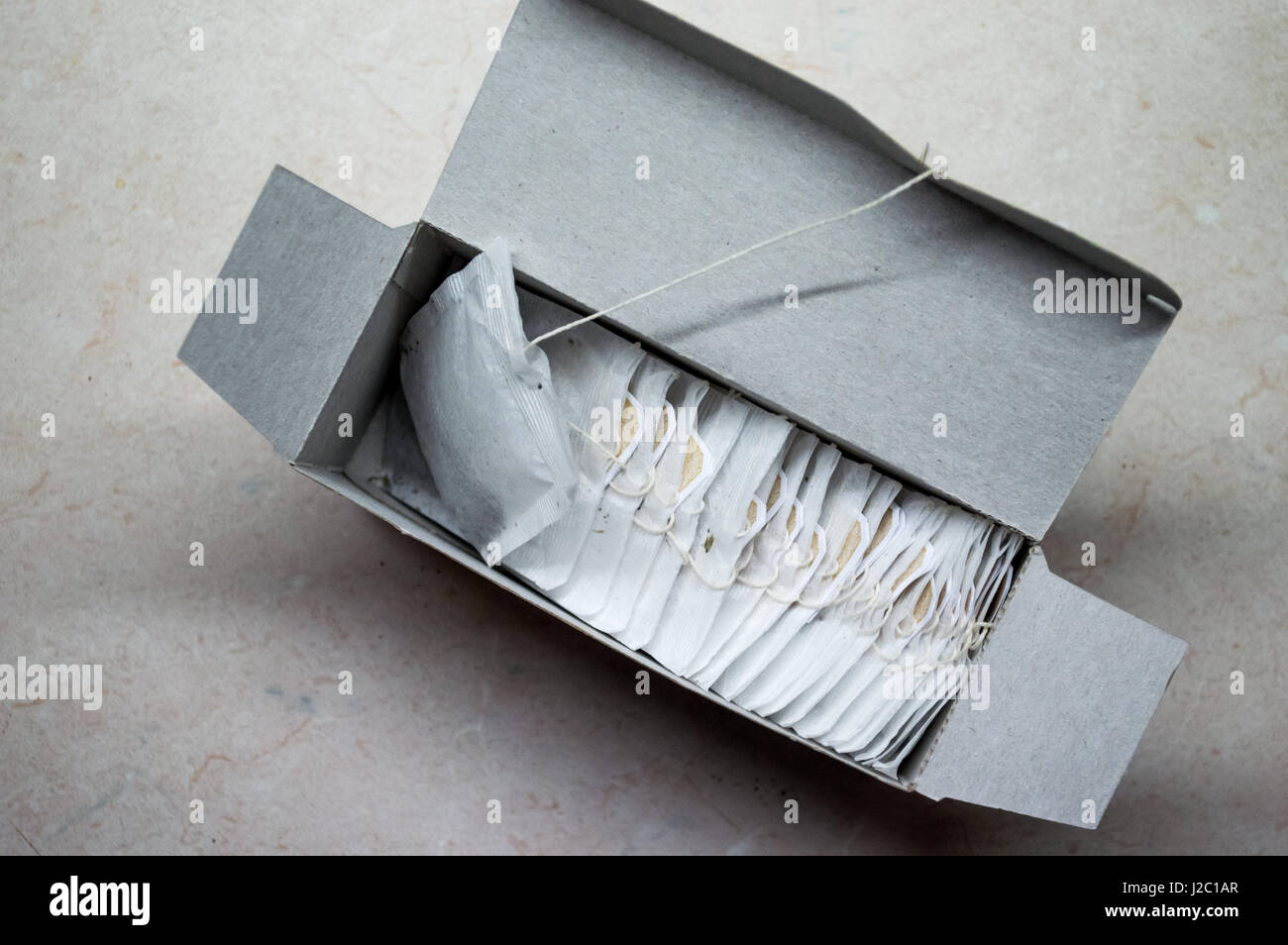 Schachtel mit Teebeutel-Draufsicht Stockfoto