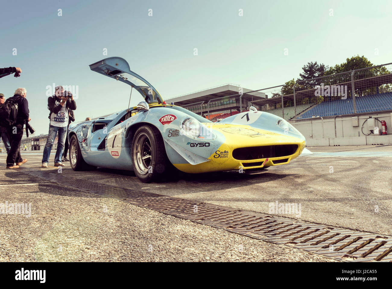 Lola T70 Autos - Classic Car Rennen Stockfoto