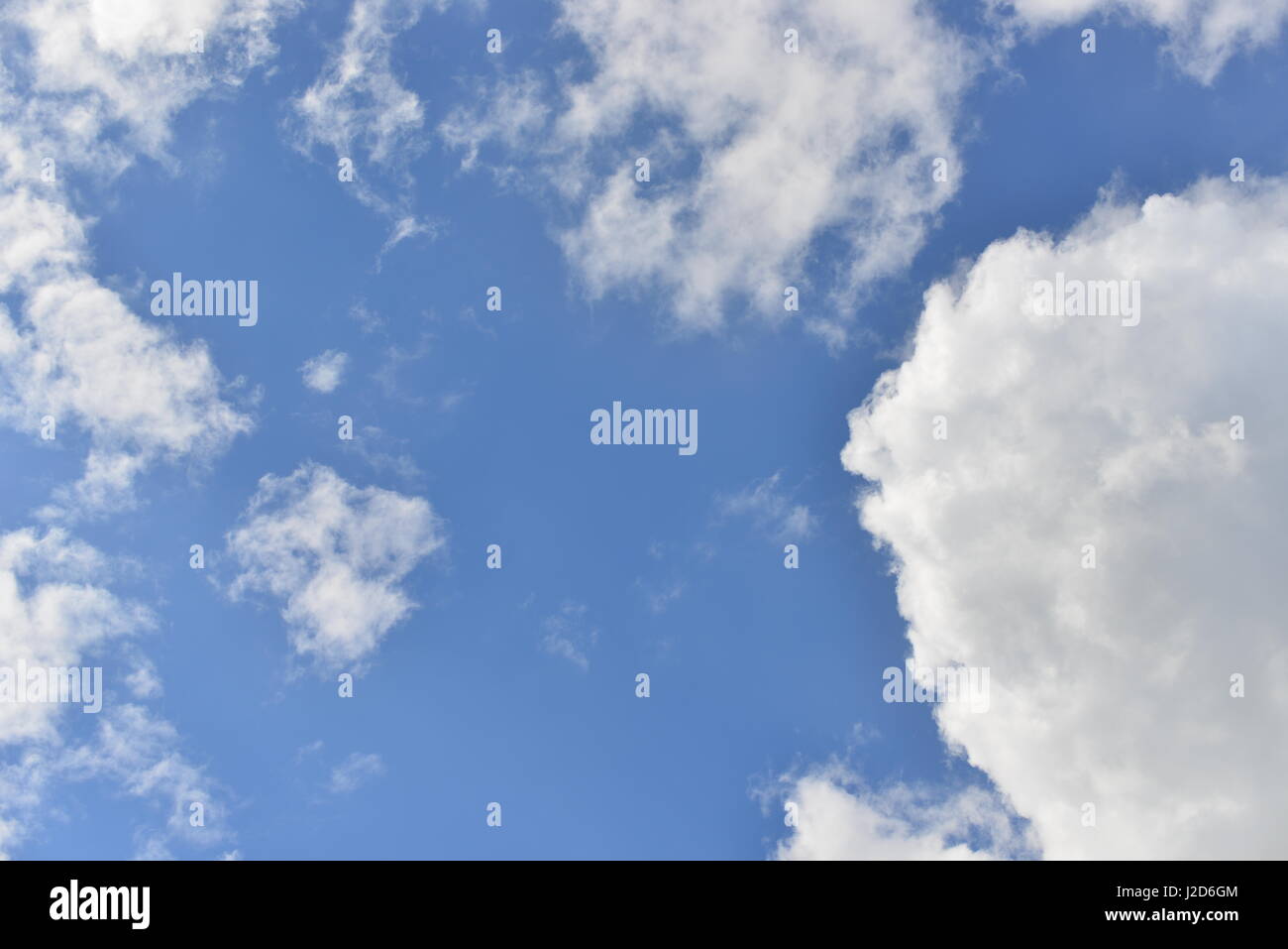 Himmel mit Wolken Stockfoto