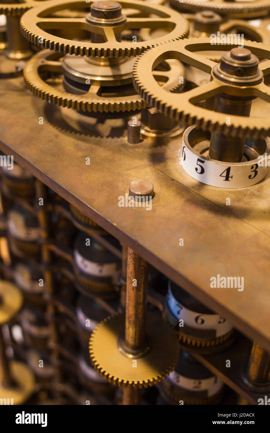 Deutschland, Nordrhein-Westfalen, Bonn, architektionisches, Museum für Technik, Wissenschaft und Kunst, Interieur, Babbage Difference Engine, Berechnung von Engländer Charles Babbage 1822 konstruierte Maschine, Babbage entstand das Konzept eines programmierbaren Computers Stockfoto