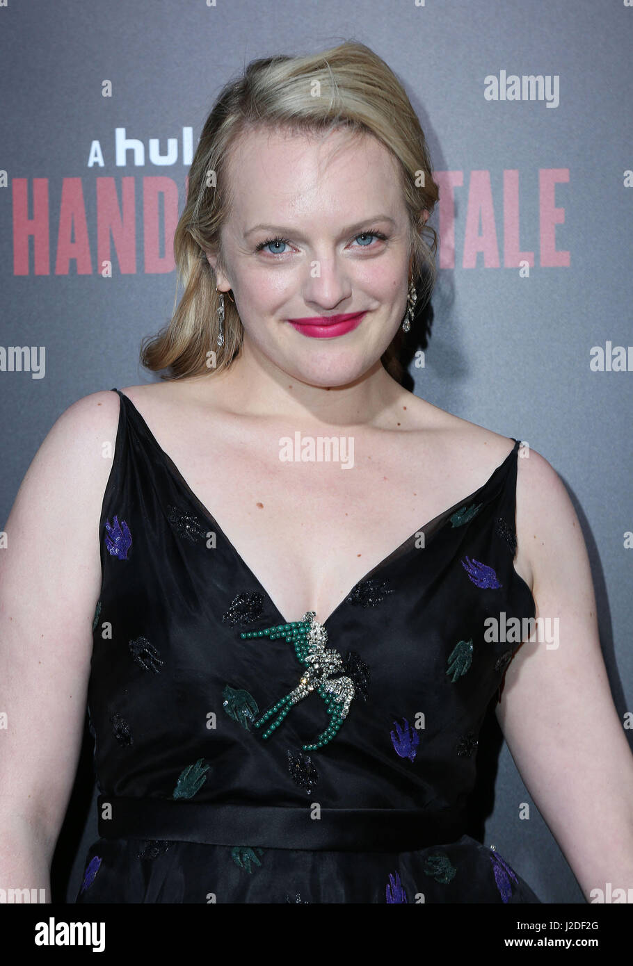 Hollywood, CA, USA. 25. April 2017. 25. April 2017 - Hollywood, Kalifornien - Elizabeth Moss. Los Angeles-Premiere von Hulu ArcLight Hollywood '' The Handmaid es Tale'' statt. Bildnachweis: AdMedia Credit: AdMedia/ZUMA Draht/Alamy Live-Nachrichten Stockfoto