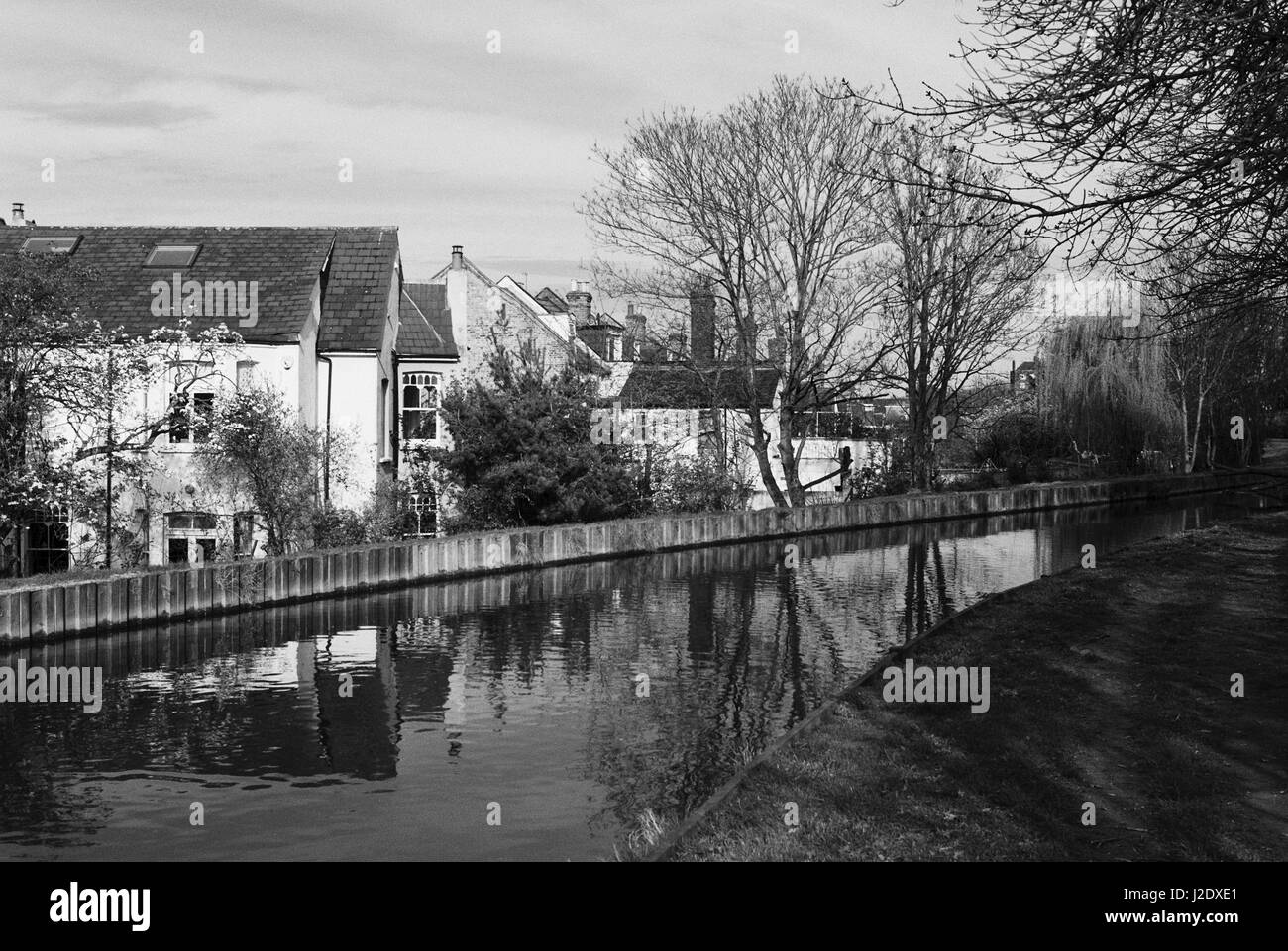 Der New River bei Harringay, in der Nähe von Finsbury Park, London UK Stockfoto