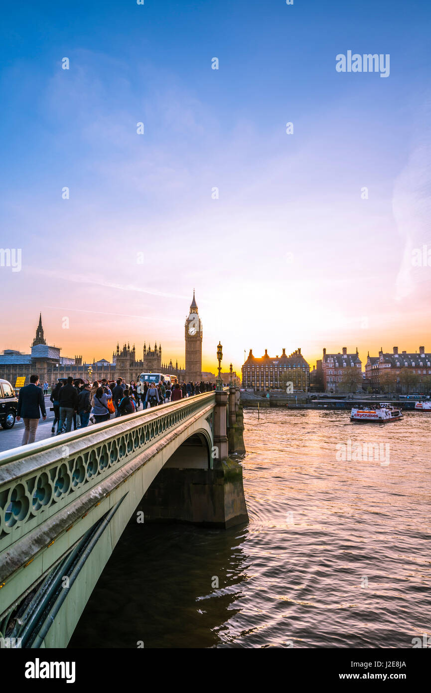 Big Ben, Abenddämmerung, Abendlicht, Sunset, Häuser des Parlaments, Westminster Bridge, Themse, City of Westminster, London Stockfoto