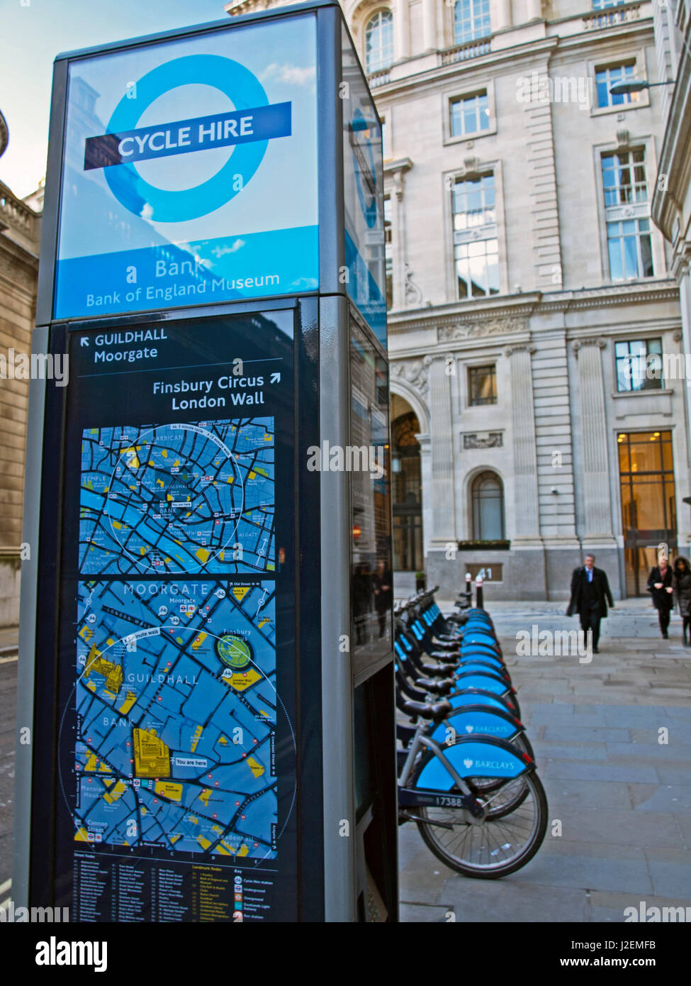 Europa, Vereinigtes Königreich, England, London, City of London, Bank. Zyklus-Verleih stehen. Stockfoto
