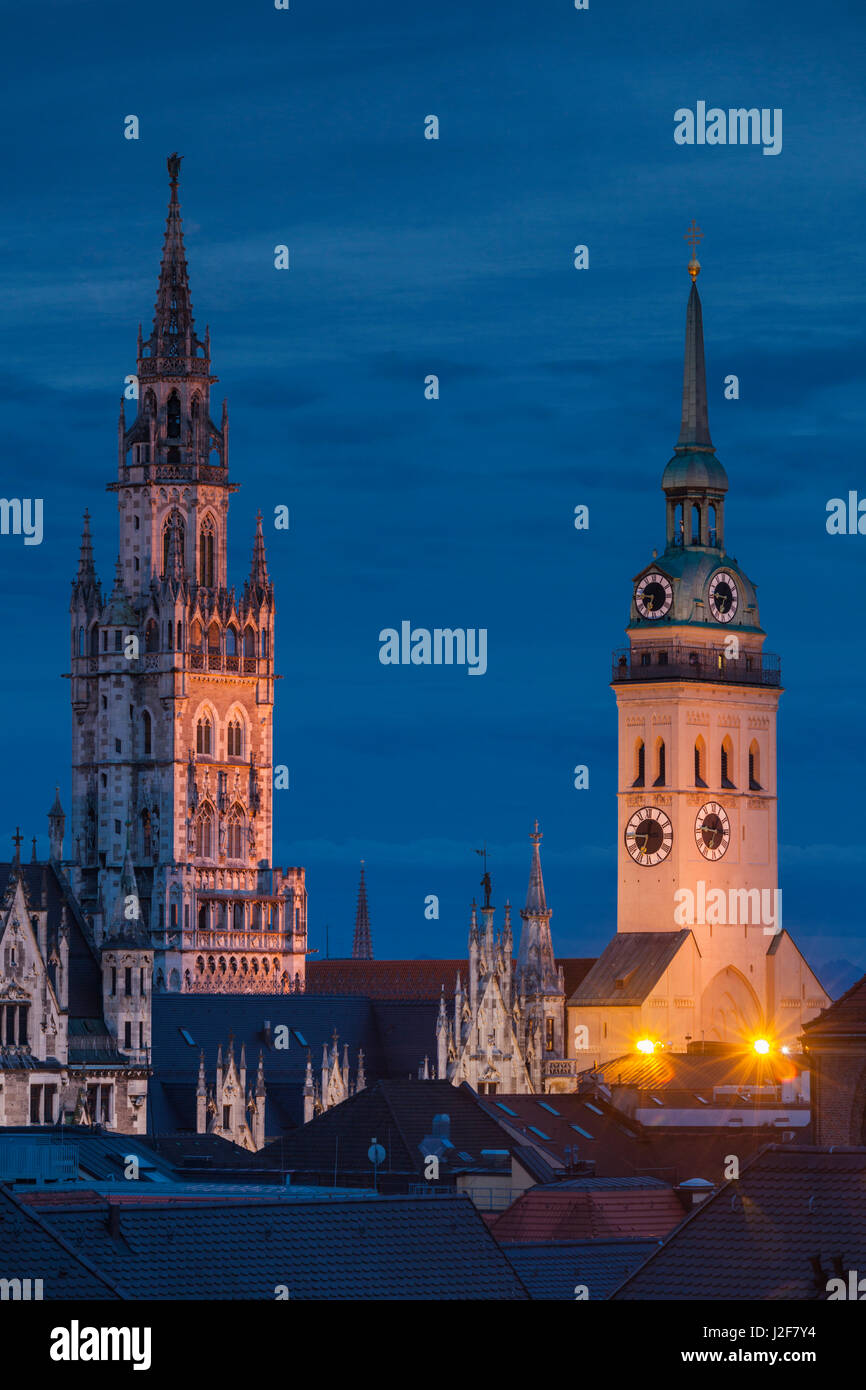 Deutschland, Bayern, München, neues Rathaus und alten Rathaus, Altes ...