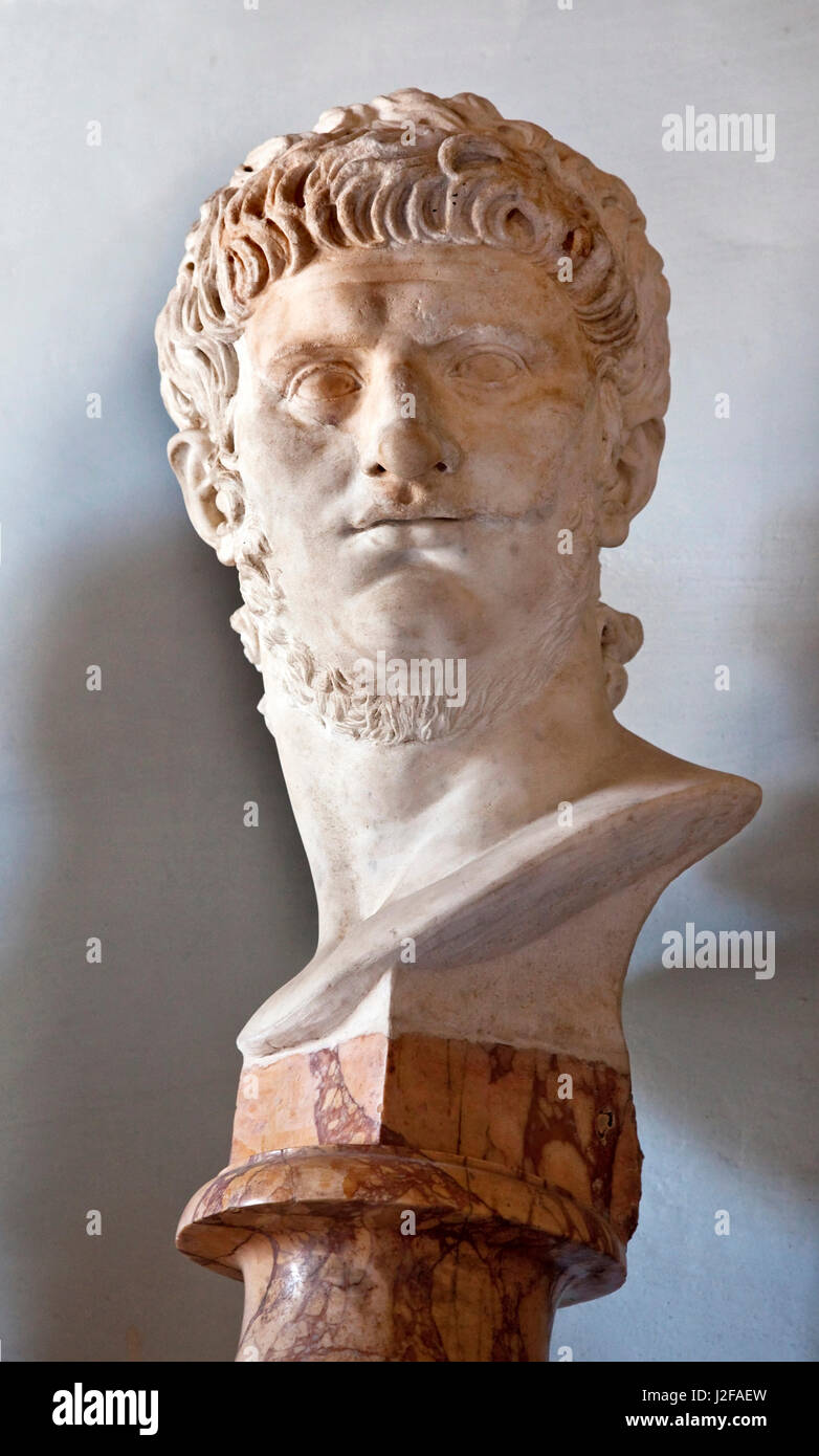 Statue Skulptur Büste des römischen Kaisers Nero Capitoline Museum, Rom, Italien Stockfoto