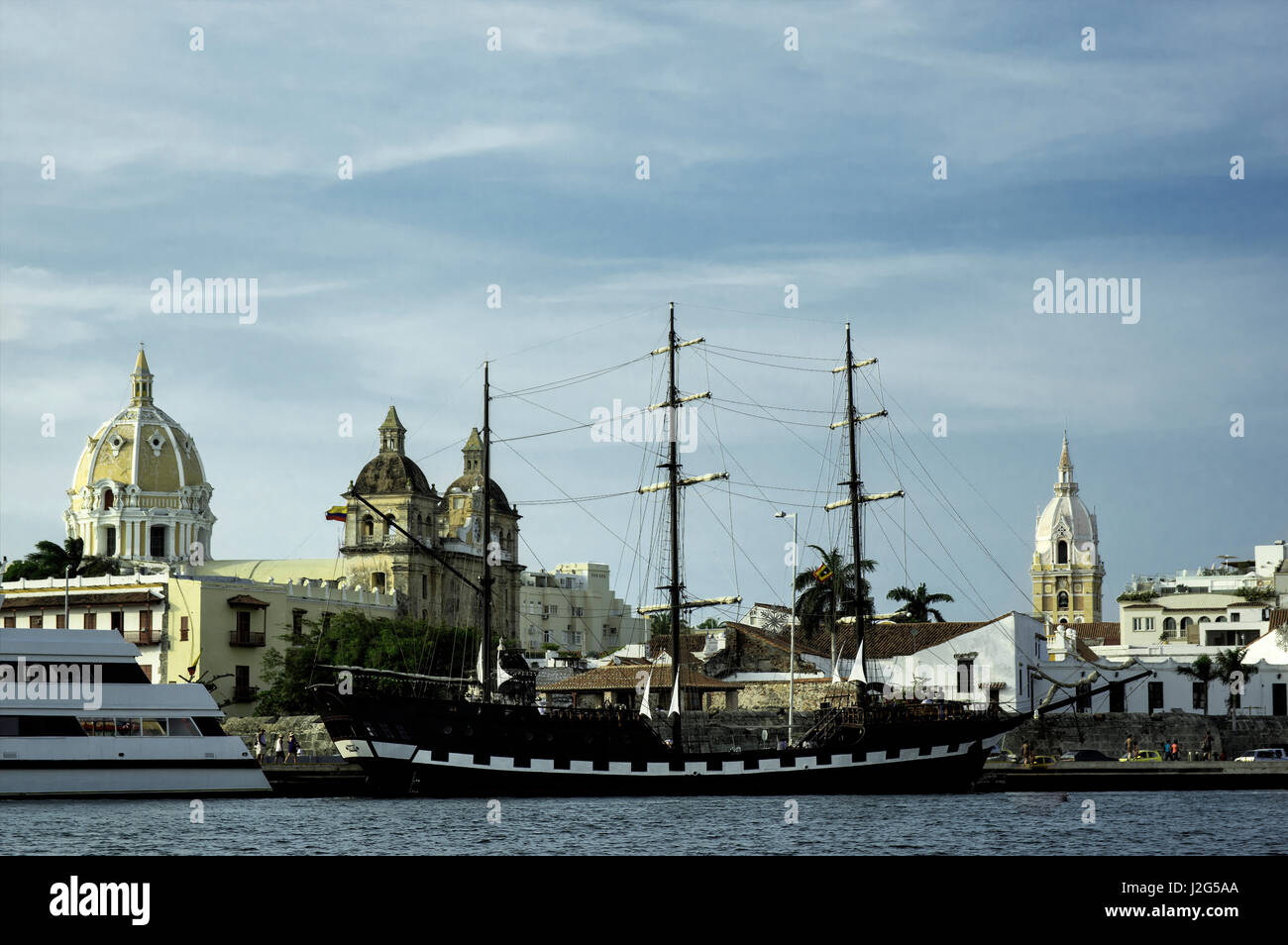 Alten Hafen in der Nähe der Altstadt, Cartagena de Indias, Kolumbien. Stockfoto