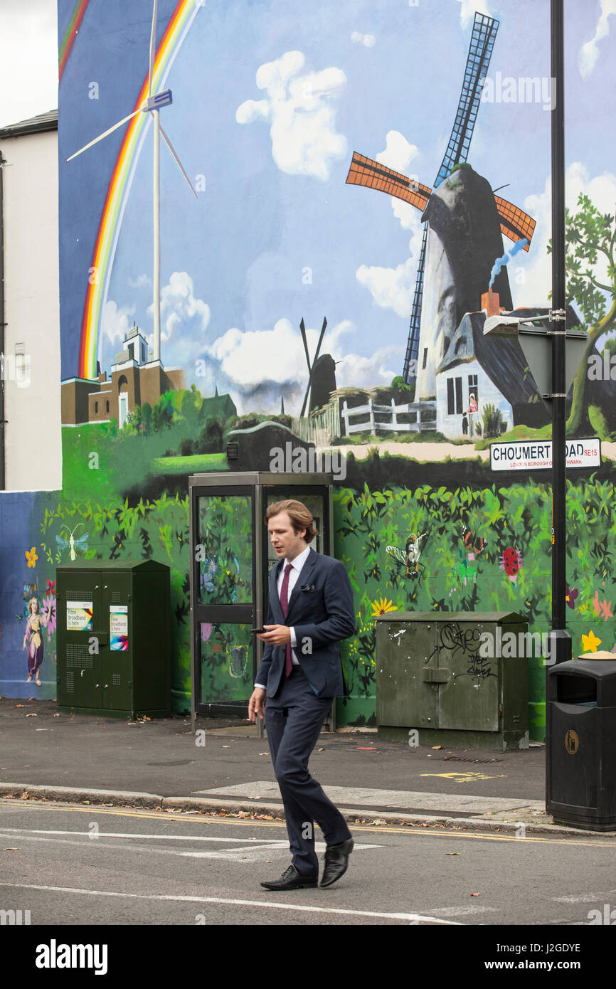 Fotografien von Bellenden Road in Peckham in Südlondon. Bellenden Road ist eine Straße mit hohen Niveaus von Gentrifizierung in Peckham. Immobilienpreise Stockfoto