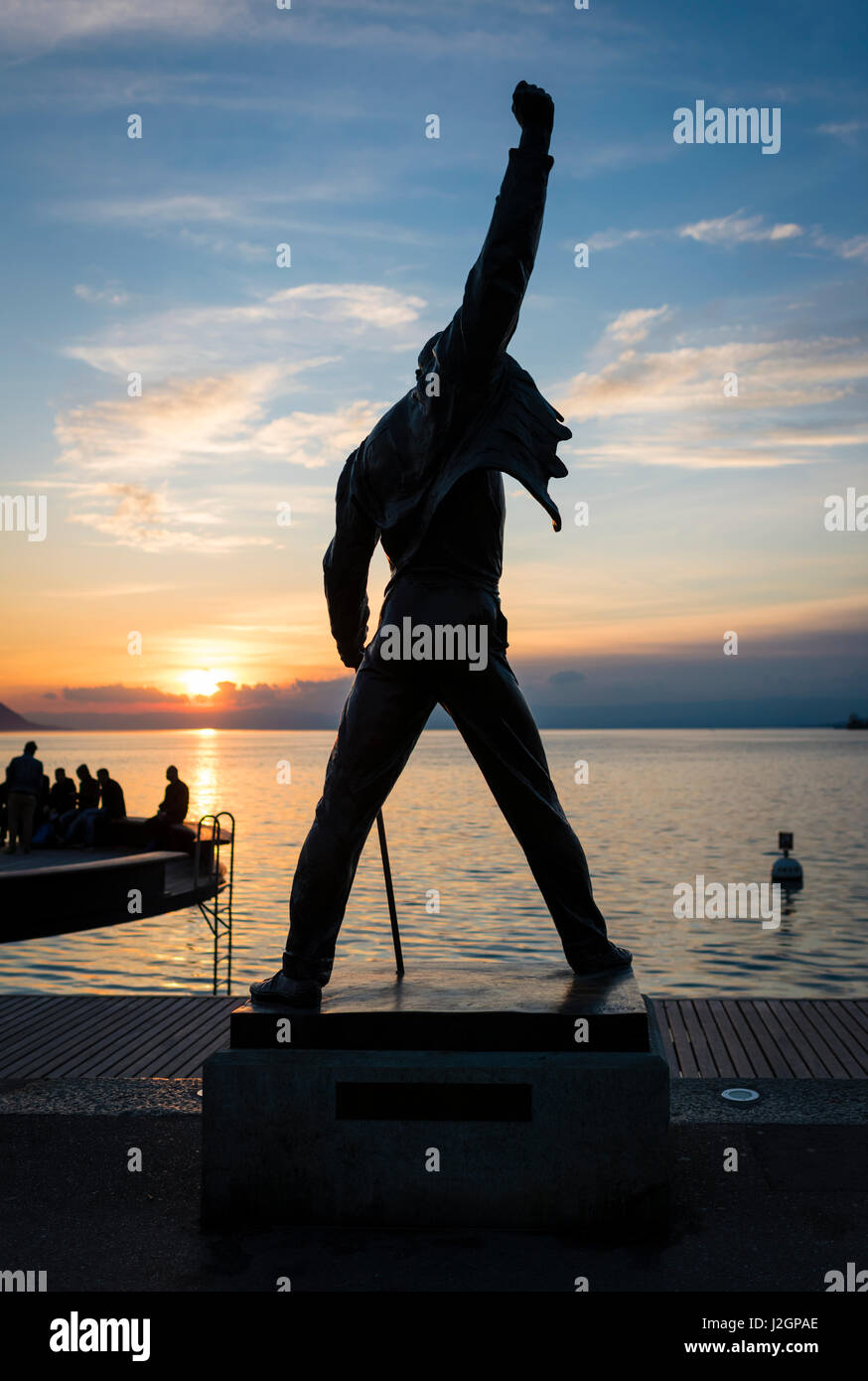 Freddie mercury memorial statue Fotos und Bildmaterial in hoher