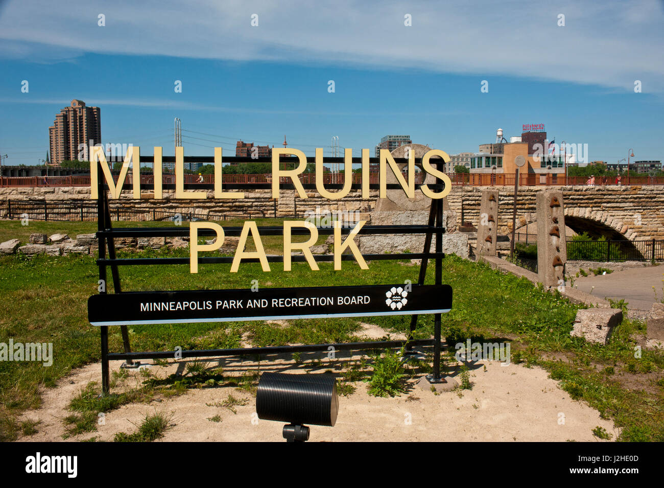 Minnesota, Minneapolis Mill Ruins Park. Gold Medaille Mehl Aufzug Stockfoto