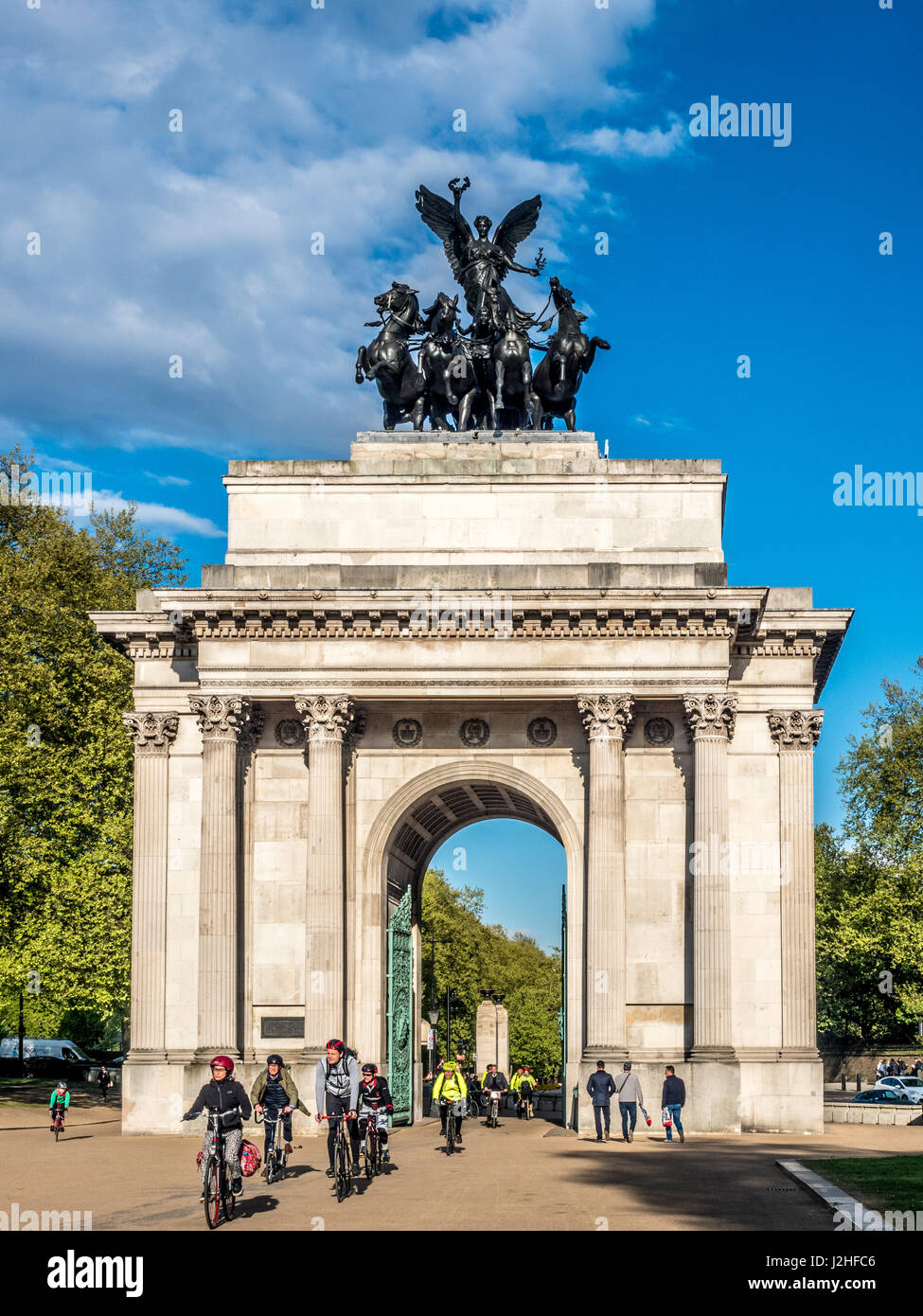 Wellington Arch (Decimus Burton), Hyde Park Corner, London, UK. Quadriga von Adrian Jones Stockfoto
