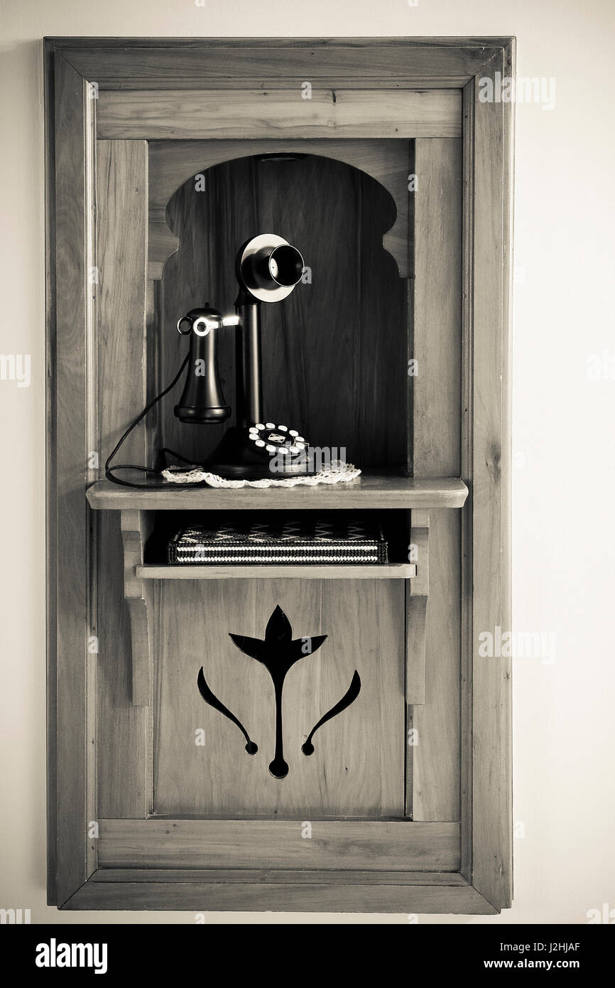 Schwarz / weiß Foto von einer Kerze Telefon, Dimmitt, Texas, Usa. Stockfoto