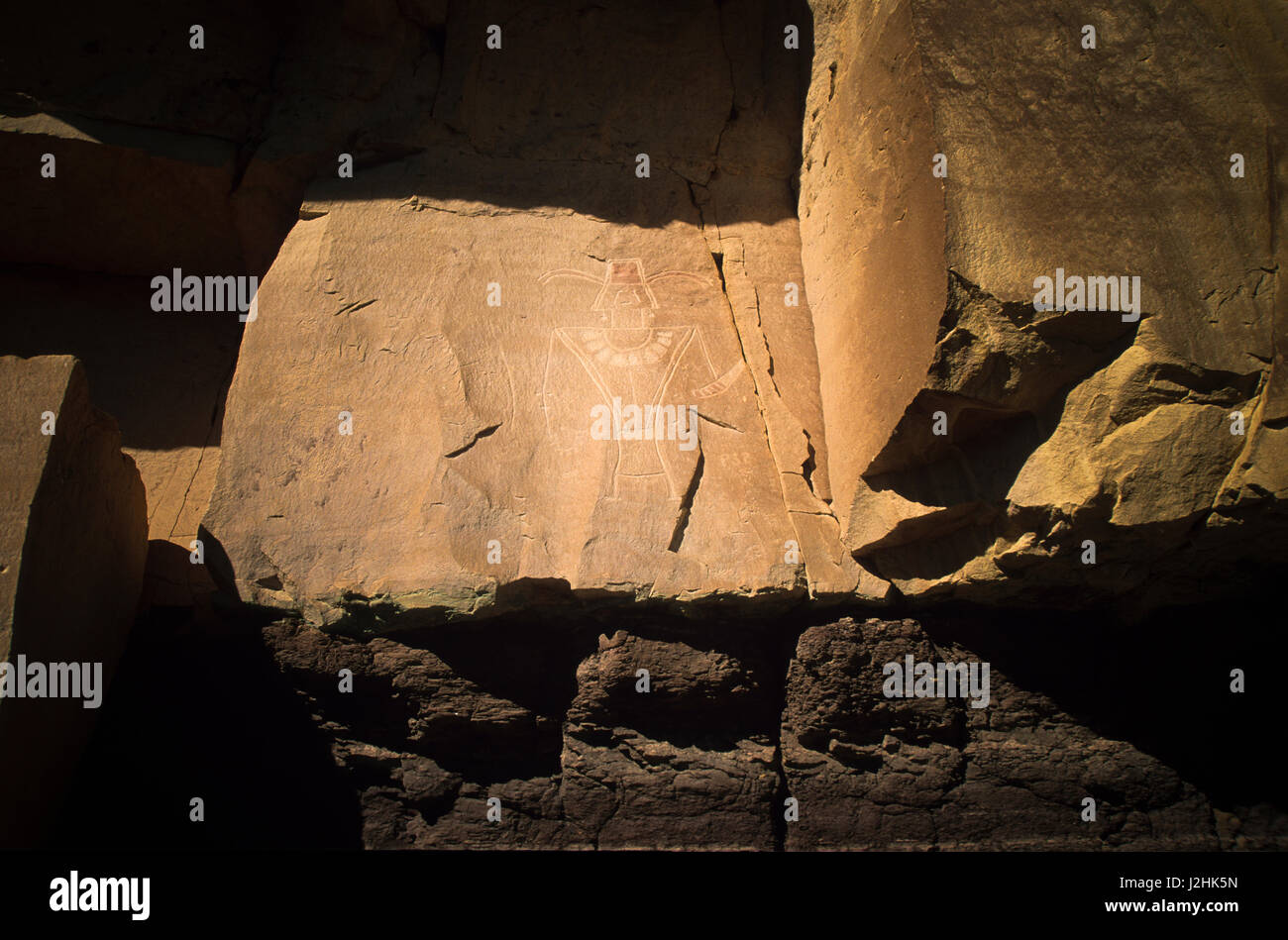 Freemont Petroglyph Felszeichnungen einer menschlichen Gottheit auf Canyon Panel auf der McConkie Ranch, trockenen Gabeln von Nine Mile Canyon in Utah Stockfoto