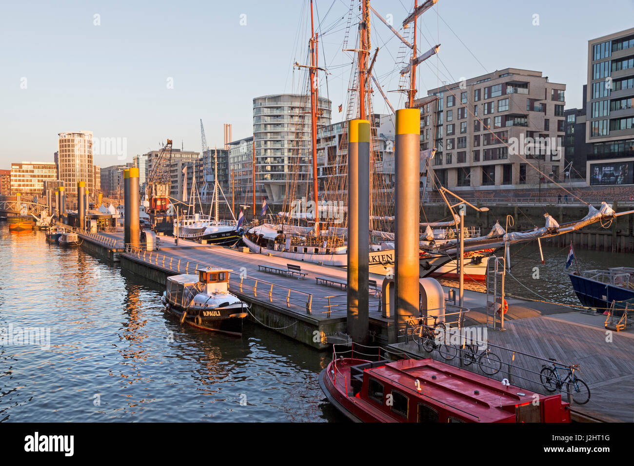 Traditionelle Hafen am sandtor sandtor Wharf, Hafen, Hafencity, Hamburg, Deutschland Stockfoto