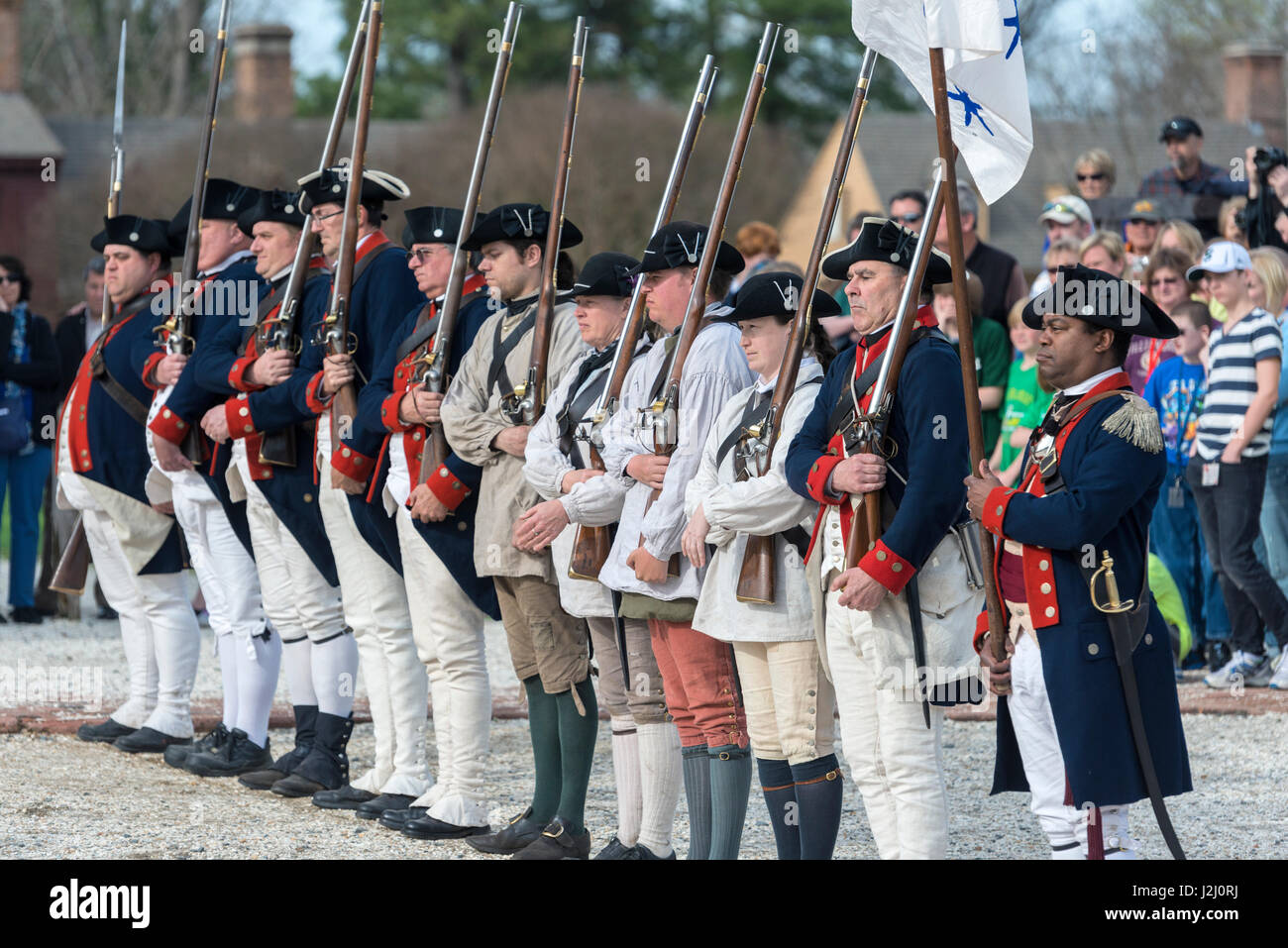 USA, Virginia, Williamsburg, Colonial Williamsburg, revolutionären Krieg militärische Charakterdarsteller (großformatige Größen erhältlich) Stockfoto