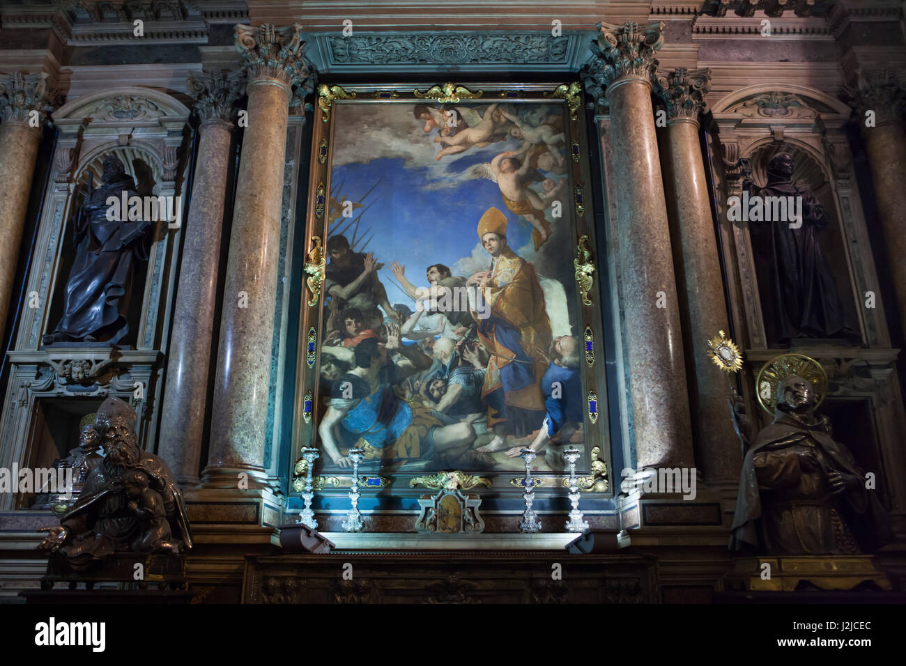 Malerei "San Gennaro ergibt sich unversehrt aus dem Ofen Cimitile" spanischen Barock-Malers Jusepe de Ribera angezeigt im Seitenaltar der königlichen Kapelle von den Schatz des Heiligen Januarius (Reale Cappella del Tesoro di San Gennaro) in Neapel Kathedrale (Duomo di Napoli) in Neapel, Kampanien, Italien. Stockfoto