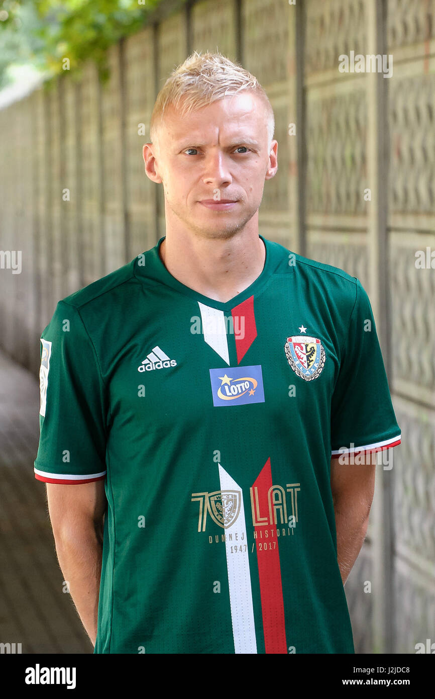 2016.07.27 Breslau Pilka Nozna Sesja Zdjeciowa Slask Wroclaw Sezon 2016/2017 N/Z Glowka Portret Mariusz Pawelec Foto Pawel Andrachiewicz / PressFocus 2016.07.27-Breslau-Fußball-Foto-Session Saison 2016/2017 Kopf Mariusz Pawelec Credit: Pawel Andrachiewicz / PressFocus Stockfoto