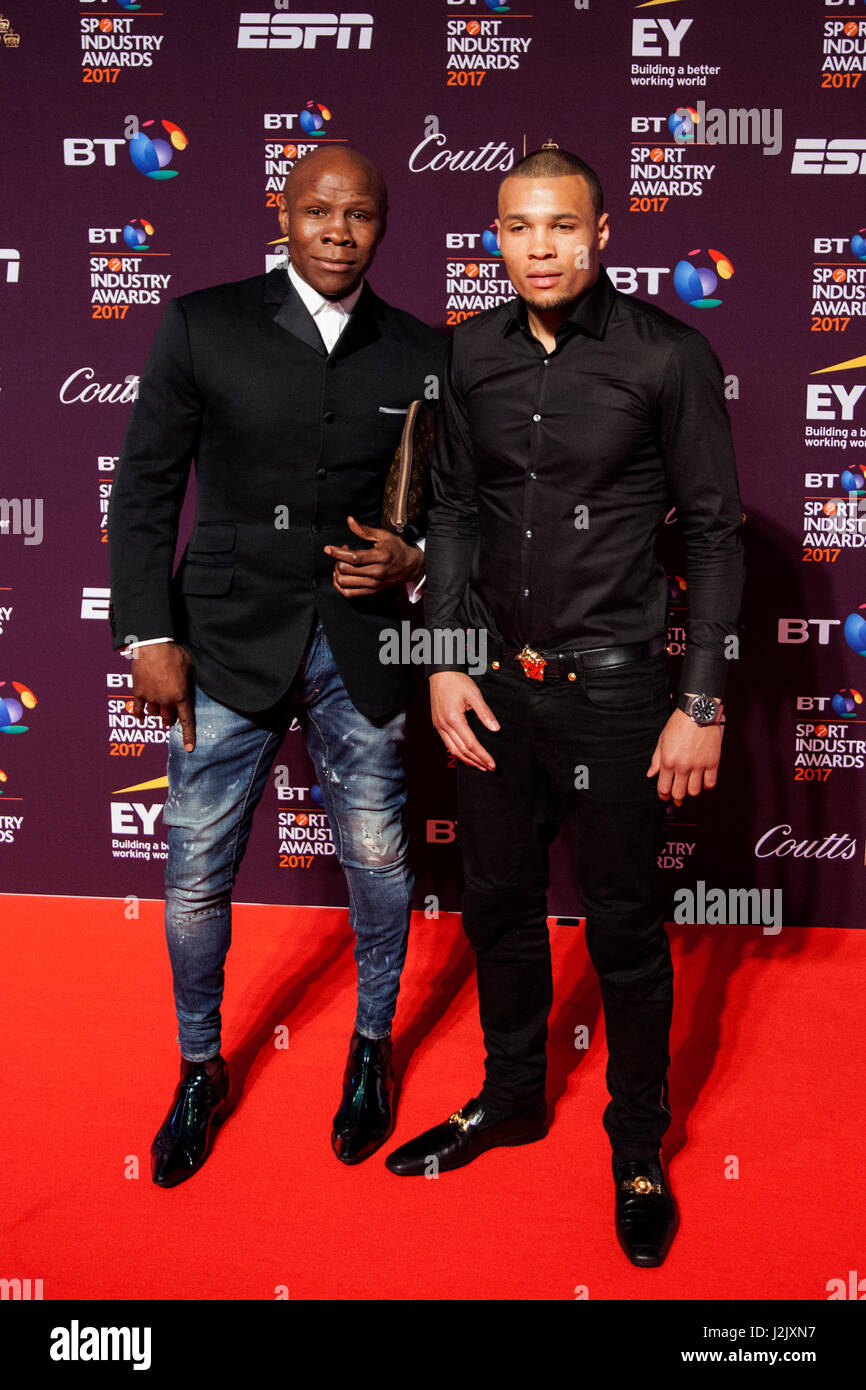 London, UK. 27. April 2017. Chris Eubank Sn und Chris Eubank Jr besuchen den 16. BT Sport Industry Awards am Battersea Evolution, Battersea Park. © Bettina Strenske/Alamy Live-Nachrichten Stockfoto