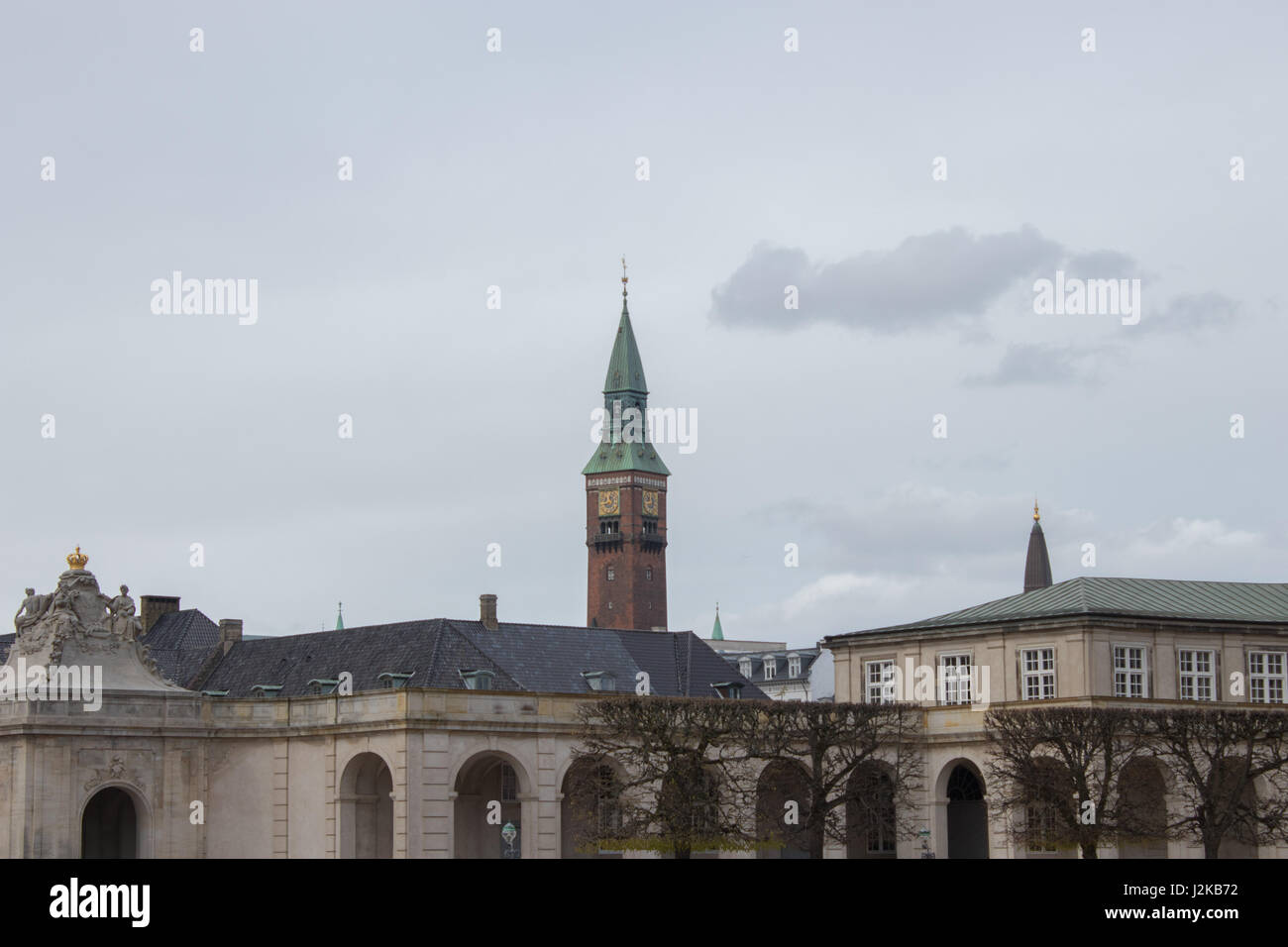 Der Turm auf das Rathaus von Kopenhagen in Dänemark. Stockfoto