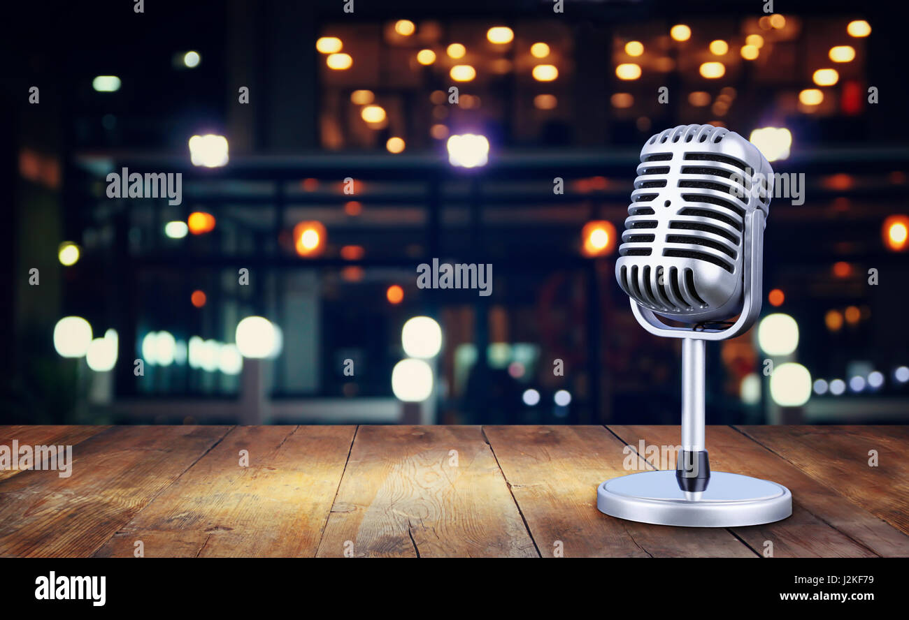 Sing song microphone -Fotos und -Bildmaterial in hoher Auflösung - Seite 5  - Alamy