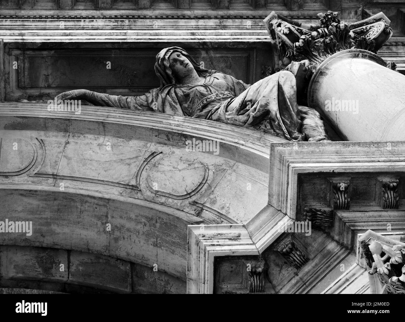 Venedig Santa Maria della Salute Details weibliche statue Stockfoto